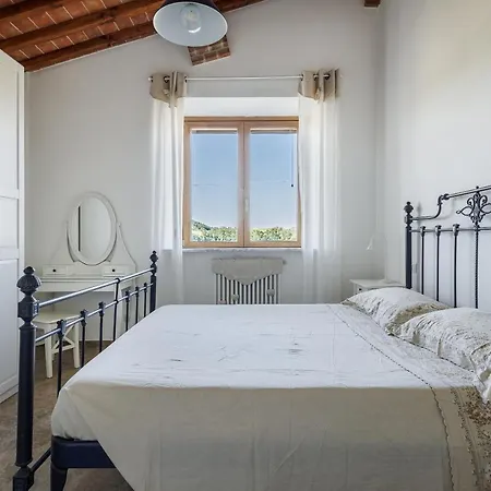 Anilde, House With Private Pool, Colle Di Val D'elsa, Toscana Willa